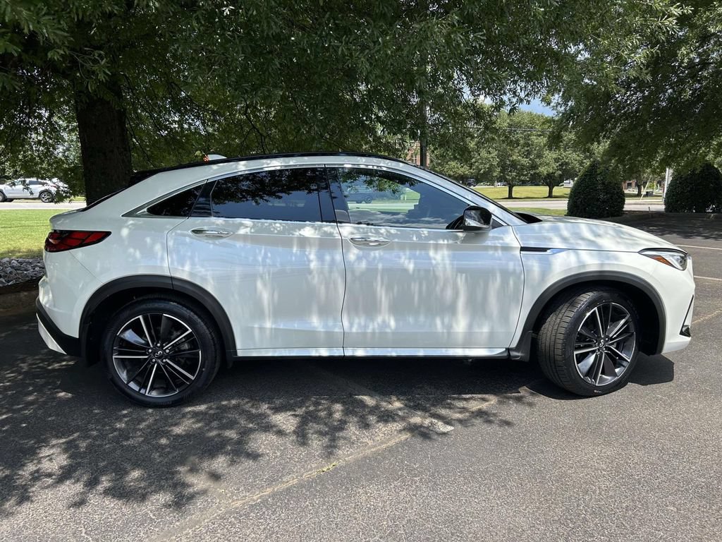 Used 2022 INFINITI QX55 Luxe w/ Cargo Package AWD/4WD image 3