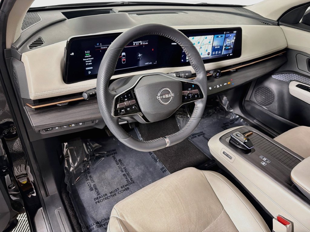 Used 2024 Nissan Ariya AWD image 9