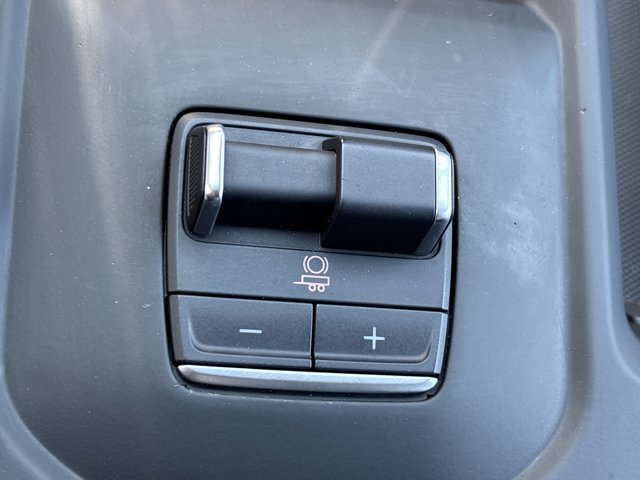 Used 2025 GMC Sierra 2500 AT4 AWD/4WD image 43