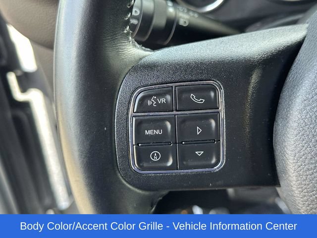Used 2017 Jeep Wrangler Sahara w/ Connectivity Group AWD/4WD image 11