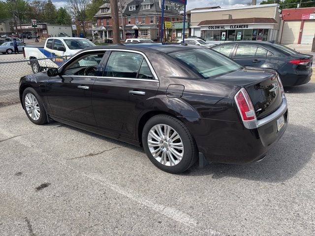 Used 2012 Chrysler 300 C Luxury Series image 6