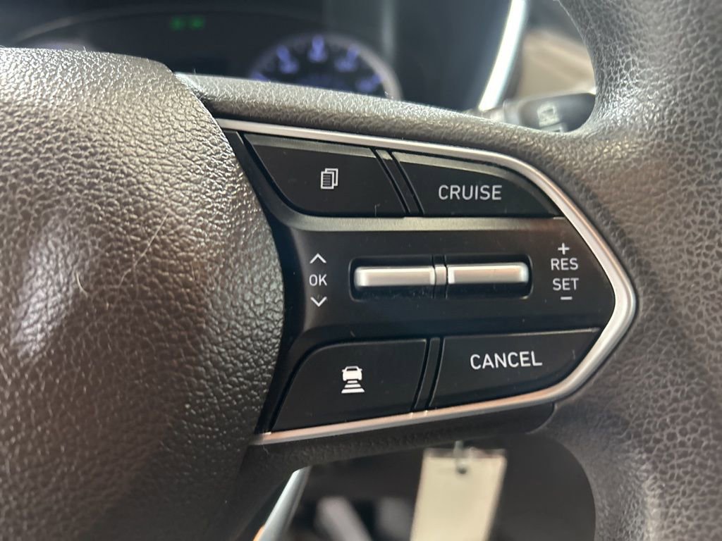 Used 2020 Hyundai Santa Fe SE AWD/4WD image 25
