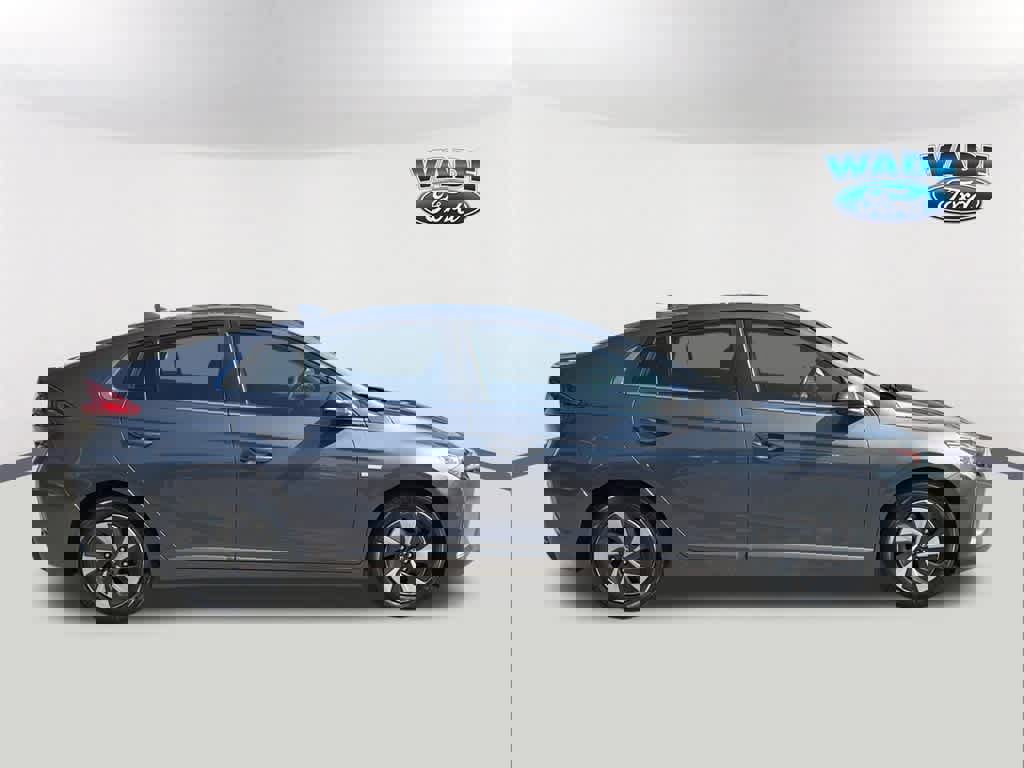 Used 2017 Hyundai Ioniq SEL w/ Tech Package 02 image 4