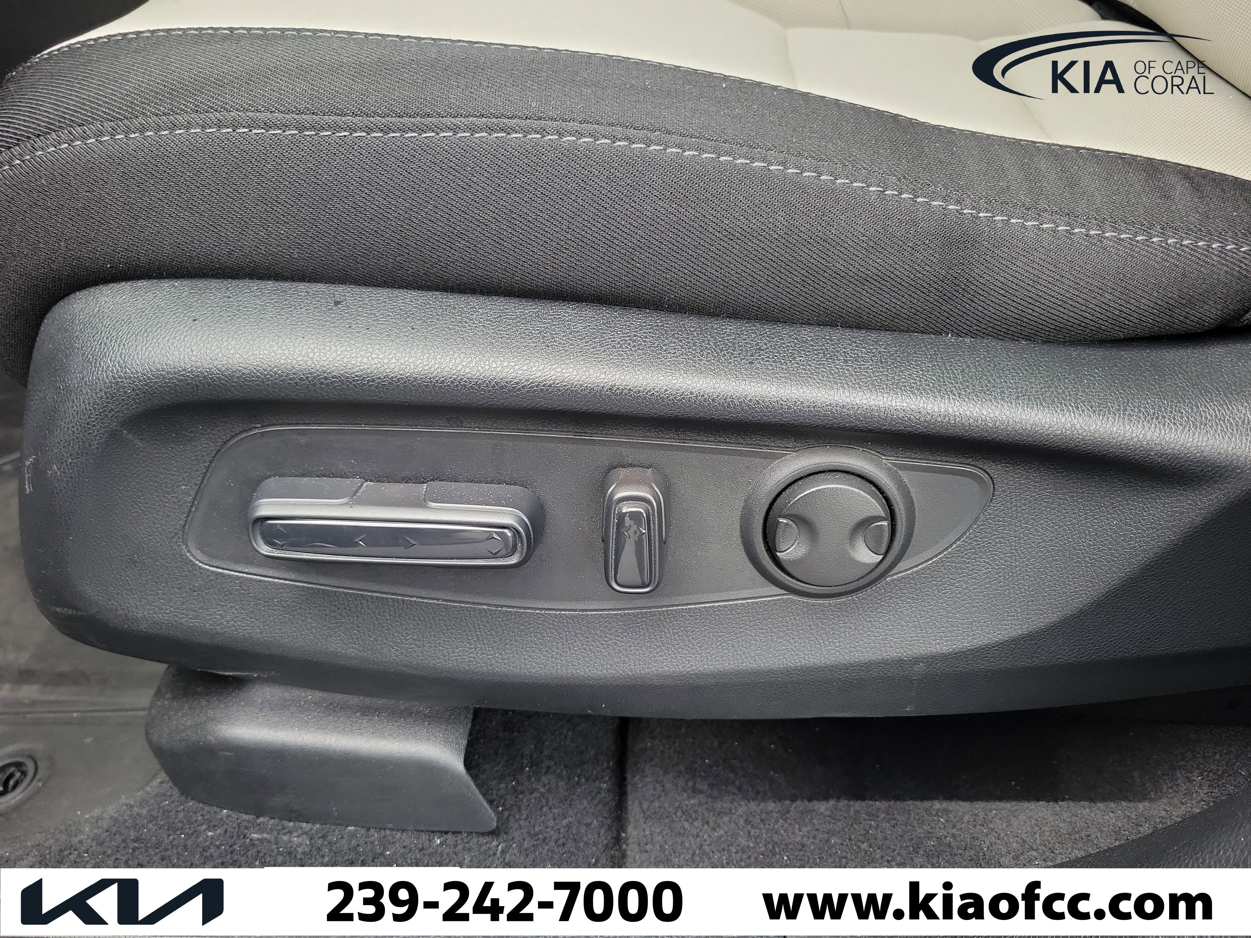 Used 2024 Honda CR-V EX image 21