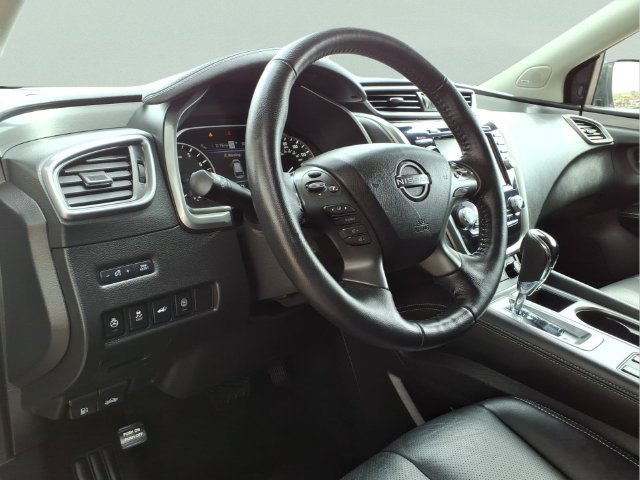 Used 2024 Nissan Murano SL FWD image 13