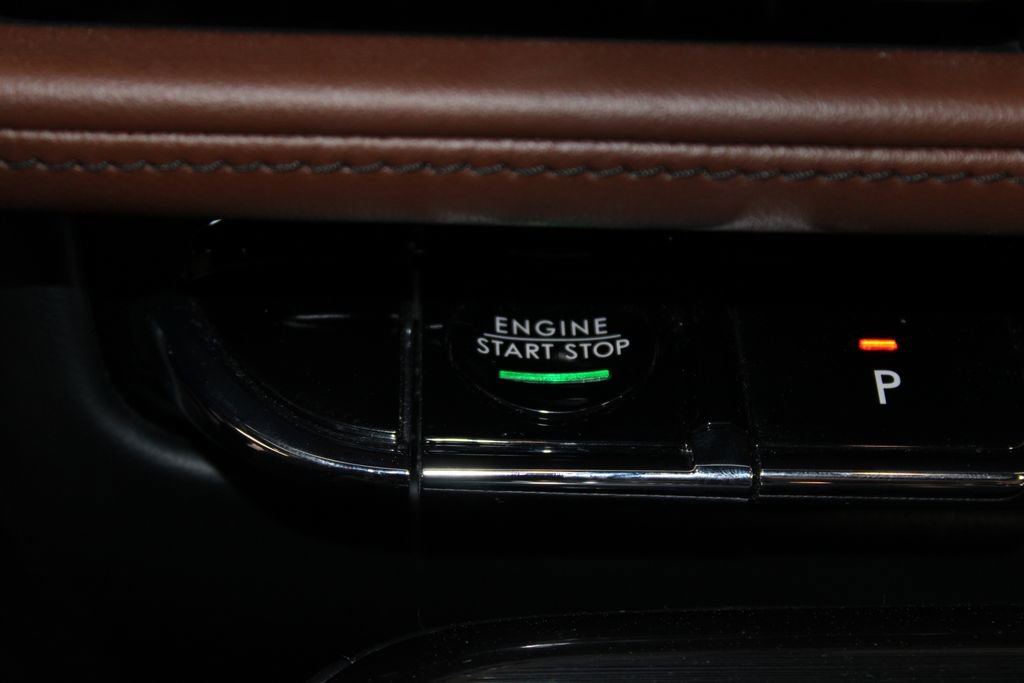 Used 2022 Lincoln Nautilus Reserve w/ Equipment Group 201A image 45