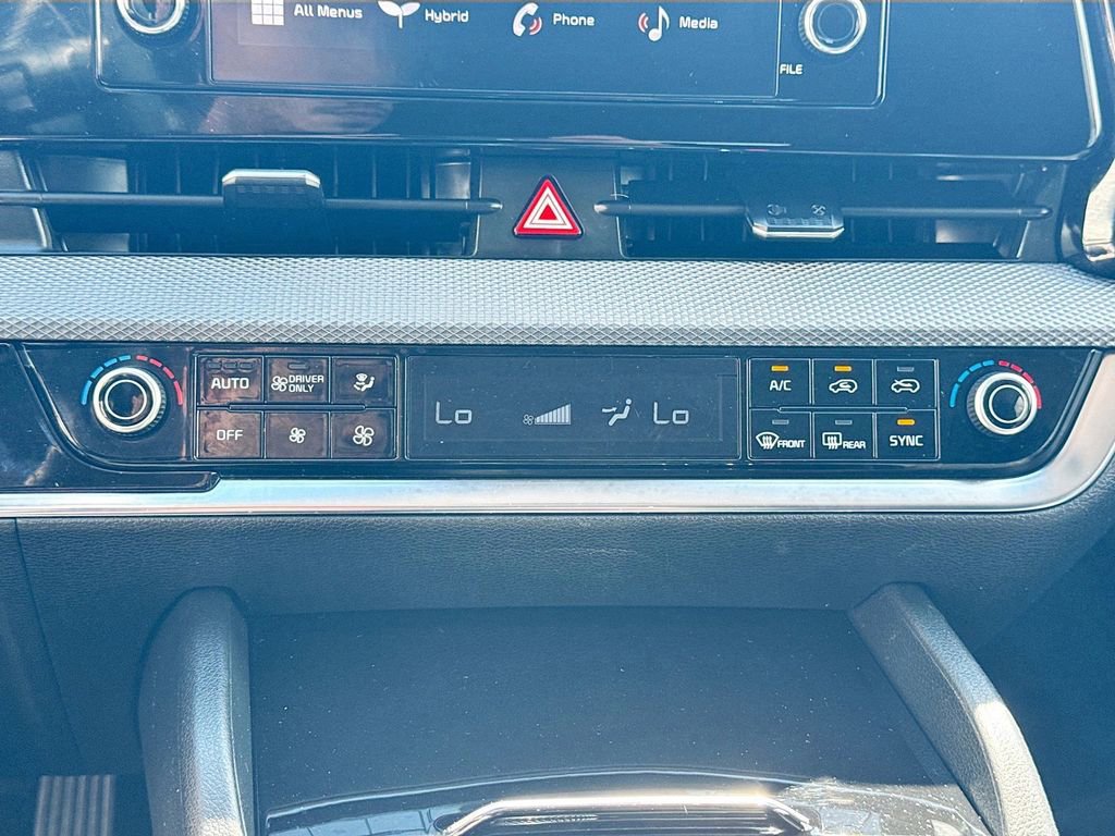 Certified 2023 Kia Sportage LX AWD/4WD image 18