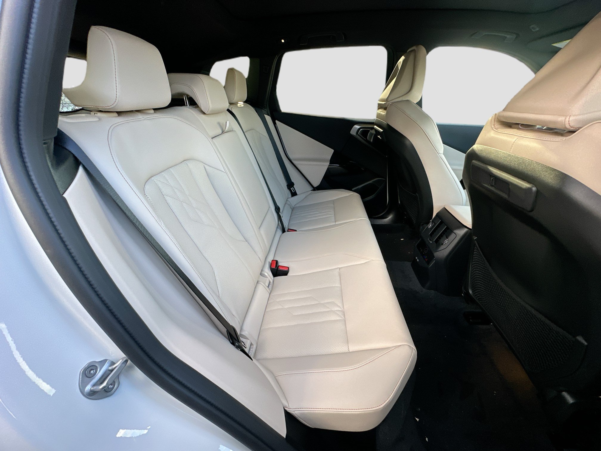 New 2026 BMW X3 xDrive30i w/ Premium Package AWD/4WD image 22