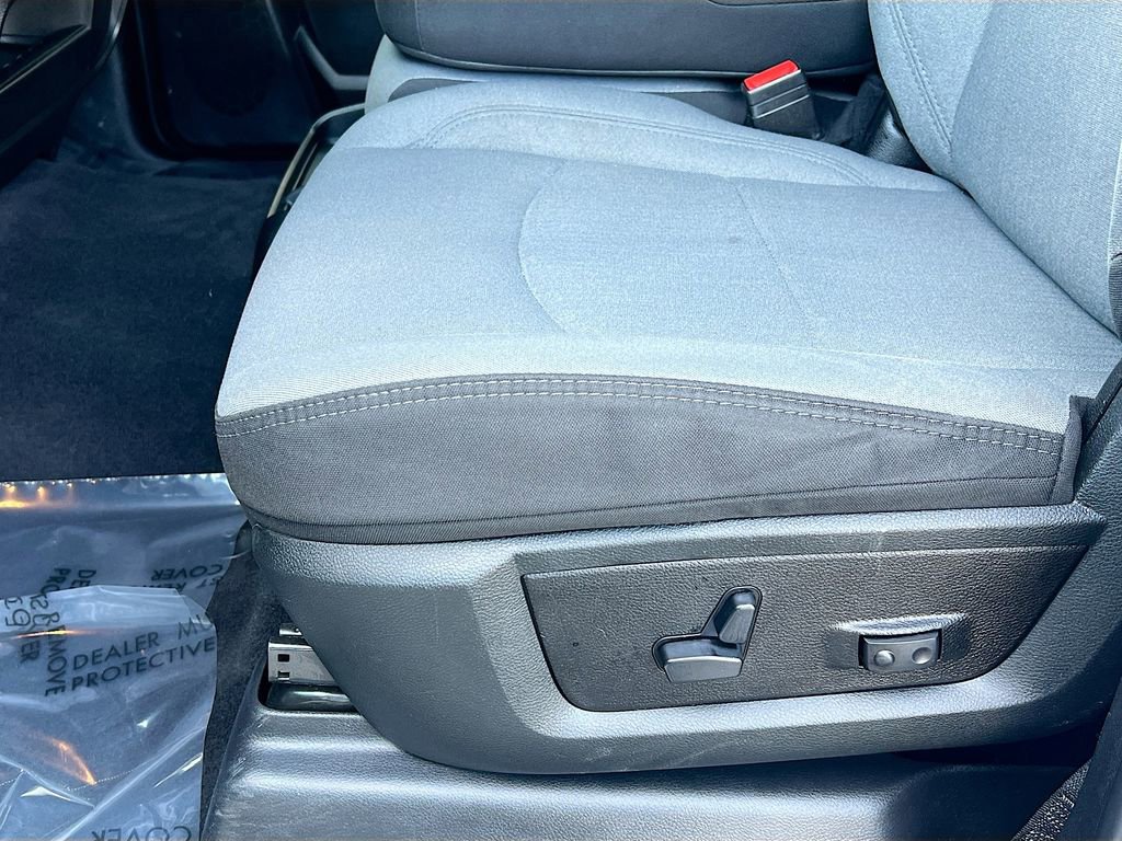 Used 2024 RAM 3500 Big Horn image 18