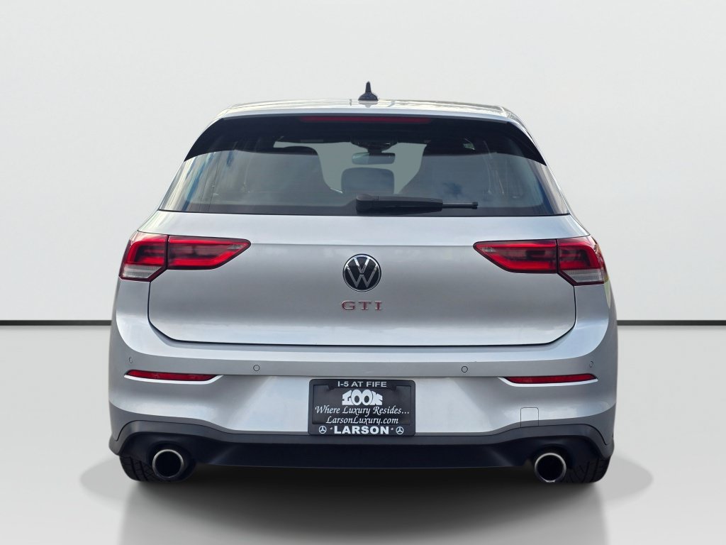 Used 2022 Volkswagen GTI SE FWD image 4