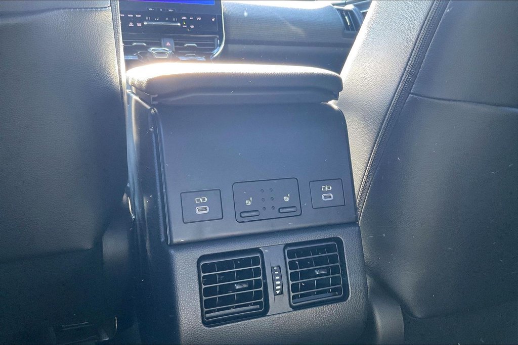 Used 2023 Subaru Solterra AWD image 41