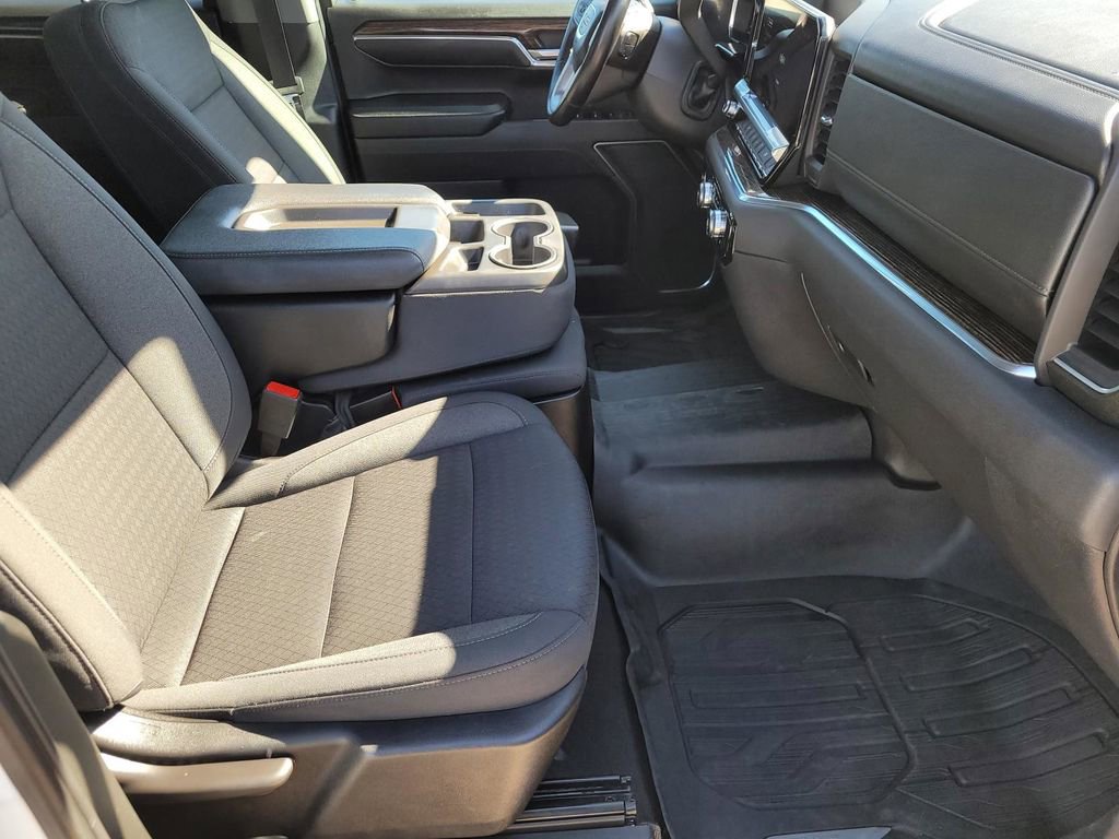 Used 2023 GMC Sierra 1500 SLE image 10
