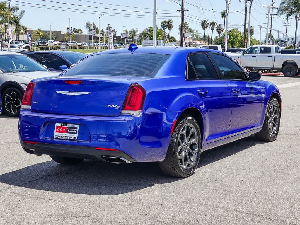 Certified 2018 Chrysler 300 S AWD/4WD image 4