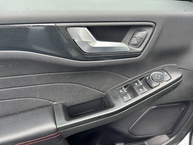 Used 2024 Ford Escape ST-Line image 16