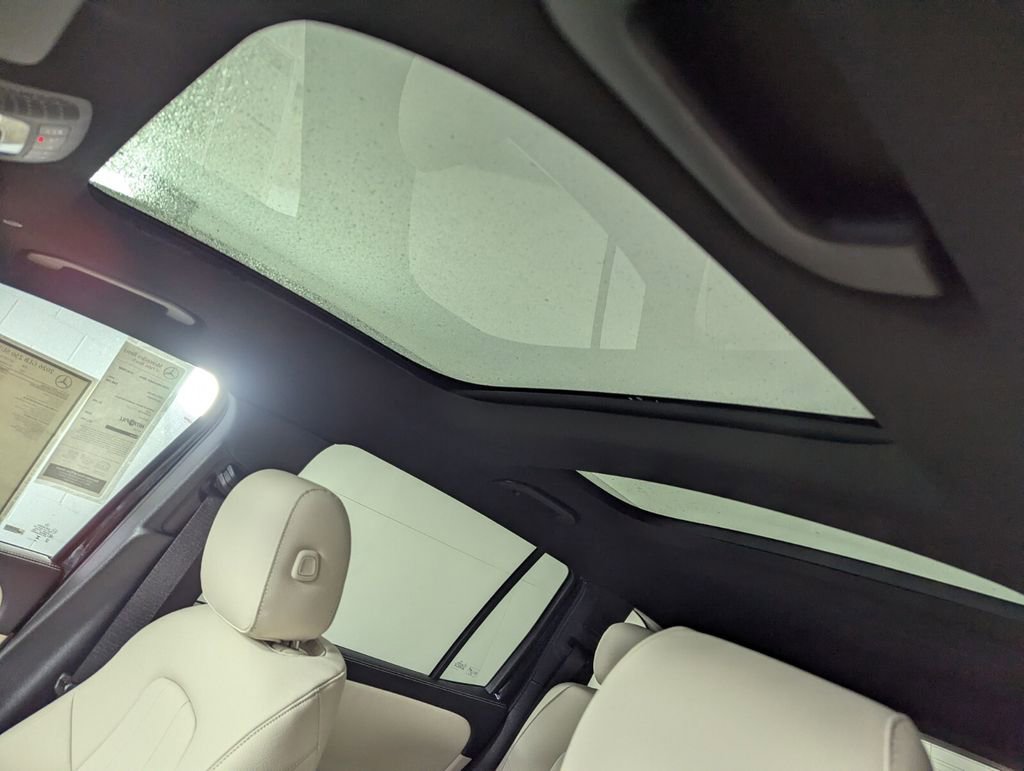 New 2026 Mercedes-Benz GLB 250 image 9