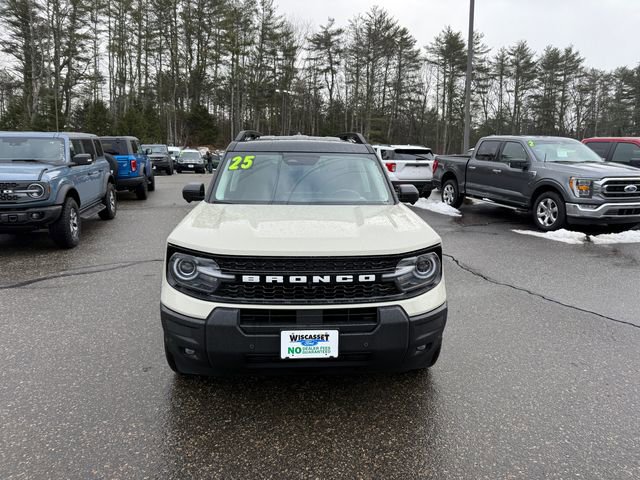 Certified 2025 Ford Bronco Sport Outer Banks w/ Outer Banks Tech Package+ image 8