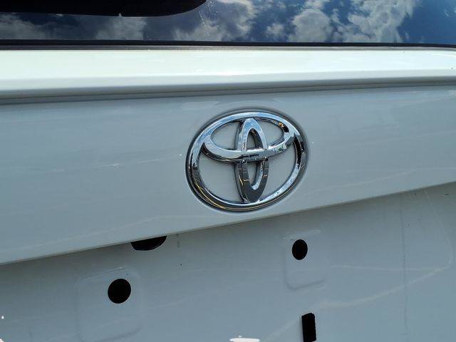 Certified 2023 Toyota RAV4 LE FWD image 28
