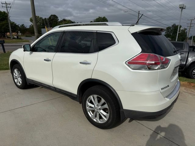 Used 2016 Nissan Rogue SV w/ SV Premium Package AWD/4WD image 8