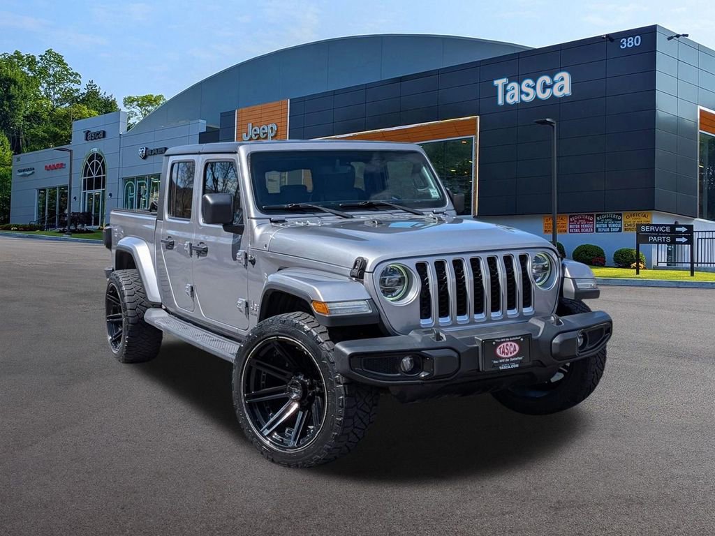 Used 2020 Jeep Gladiator Overland AWD/4WD image 1