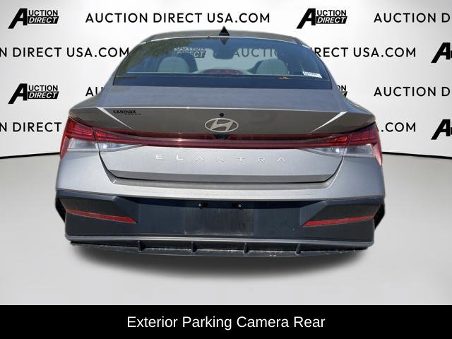 Used 2024 Hyundai Elantra SEL w/ Convenience Package FWD image 9