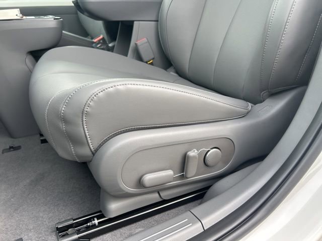 New 2026 Hyundai Ioniq 5 SEL image 12