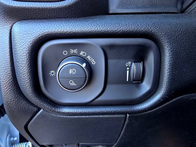 New 2026 RAM 3500 Tradesman AWD/4WD image 23