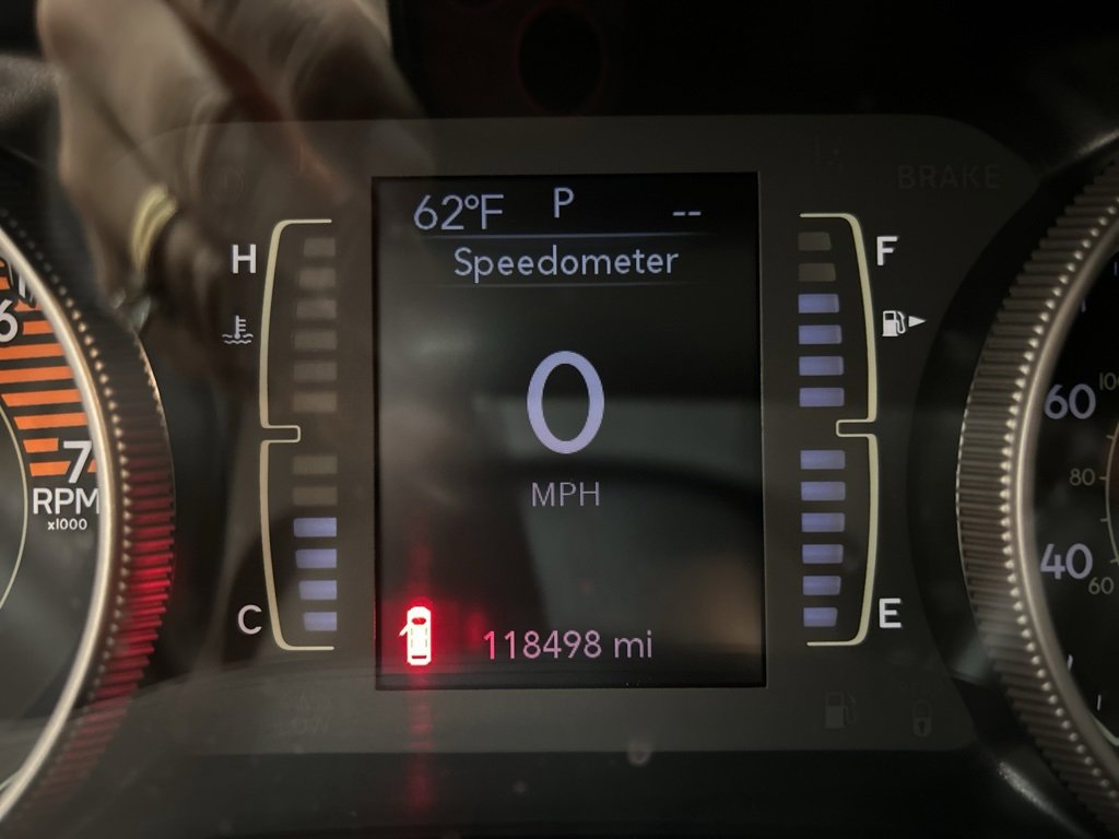 Used 2019 Jeep Cherokee Latitude Plus w/ Comfort/Convenience Group image 19