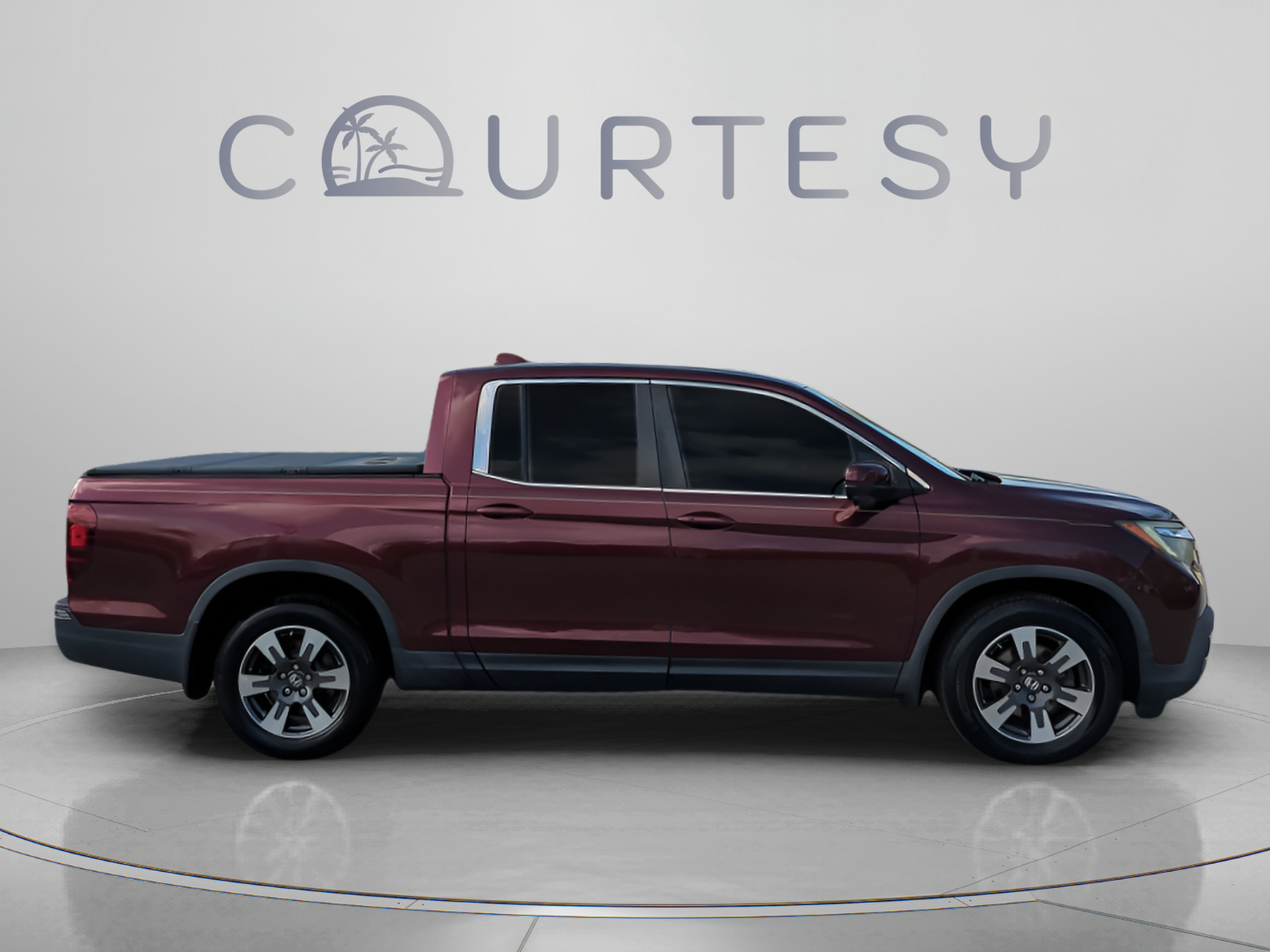 Used 2017 Honda Ridgeline RTL-T image 8