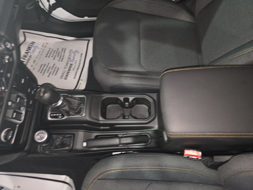 New 2026 Jeep Wrangler Unlimited Sahara AWD/4WD image 12