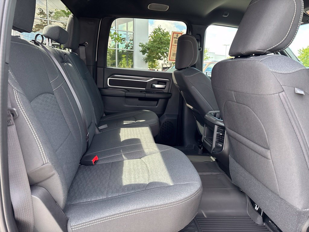 New 2027 RAM 2500 Big Horn AWD/4WD image 21