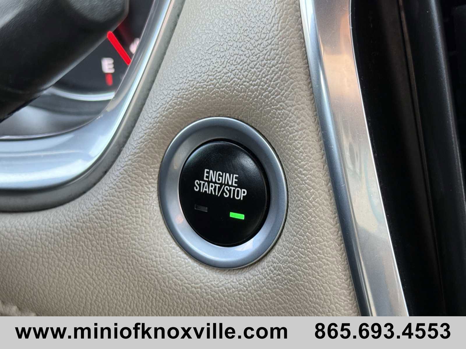 Used 2022 Chevrolet Traverse Premier image 23