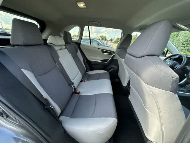 Used 2024 Toyota RAV4 XLE AWD/4WD image 23