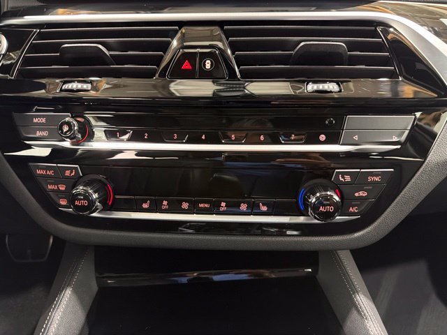 Certified 2023 BMW M550i xDrive w/ Executive Package AWD/4WD image 36