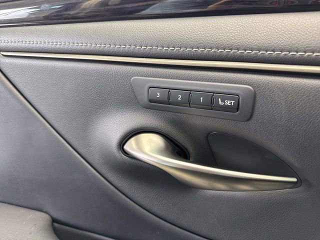 Used 2021 Lexus ES 350 w/ Premium Package image 13