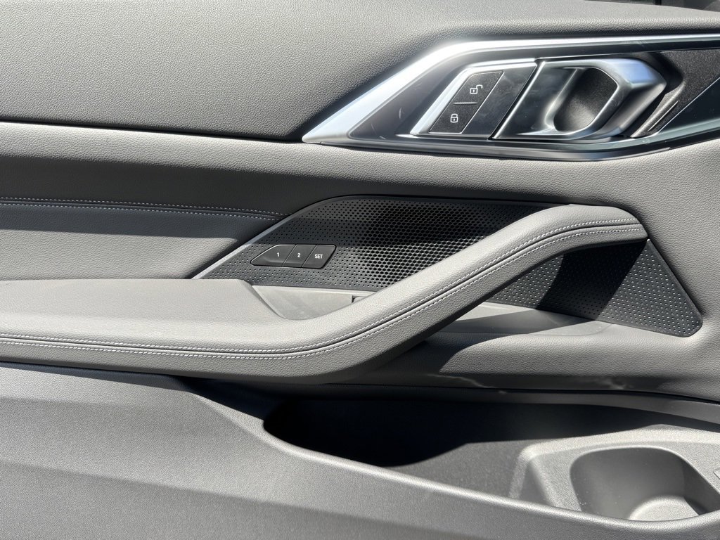 Used 2026 BMW 430i xDrive Coupe w/ M Sport Package image 16