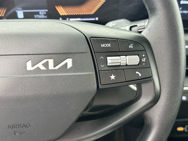 Used 2025 Kia K4 LXS FWD image 21