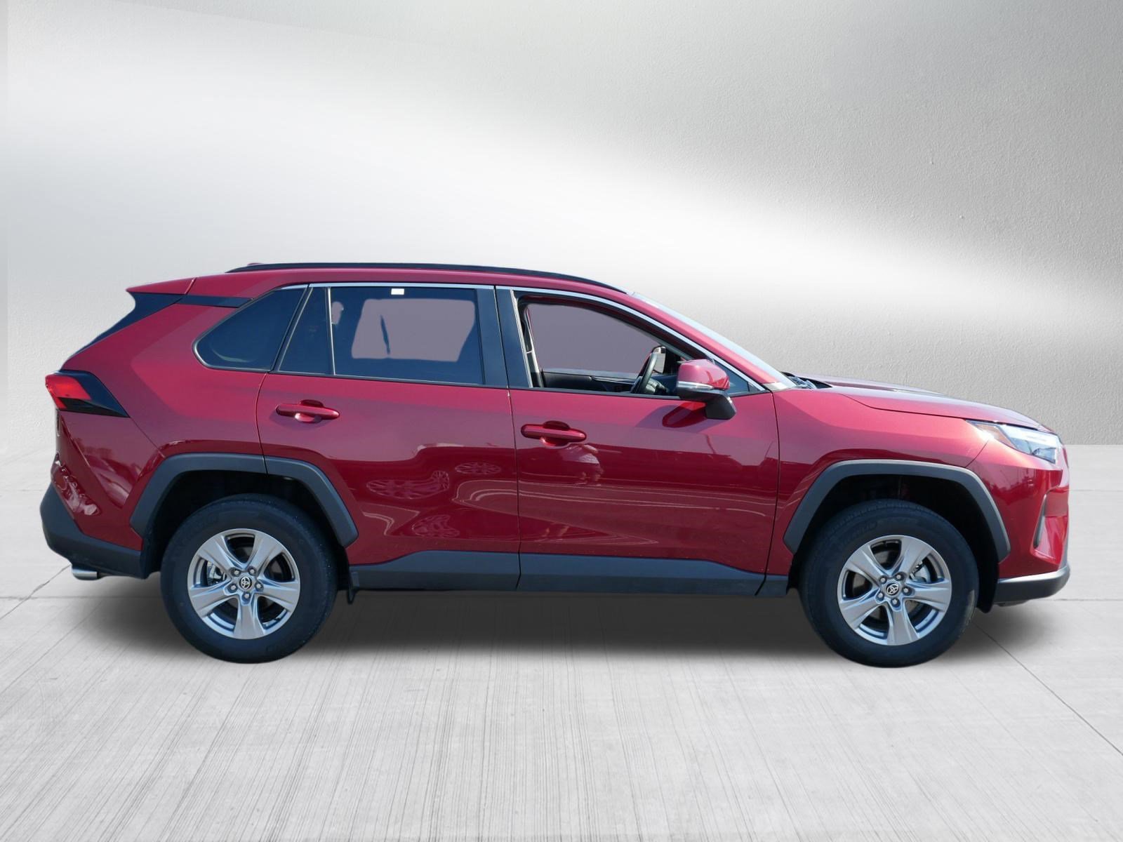 Certified 2025 Toyota RAV4 XLE AWD/4WD image 8