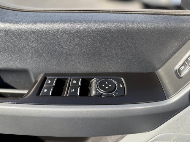 Used 2024 Ford F250 XLT image 12