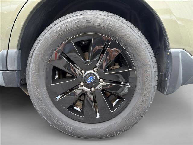 Used 2015 Subaru Outback 2.5i Premium image 9