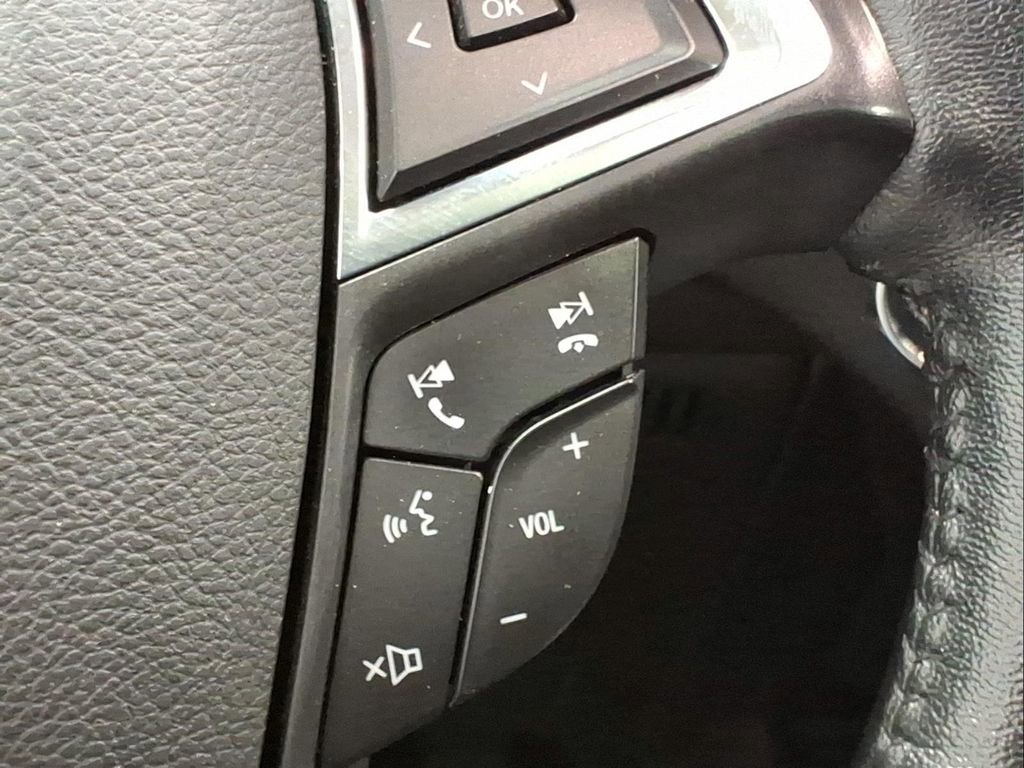 Certified 2019 Ford Edge Titanium w/ Equipment Group 301A AWD/4WD image 23