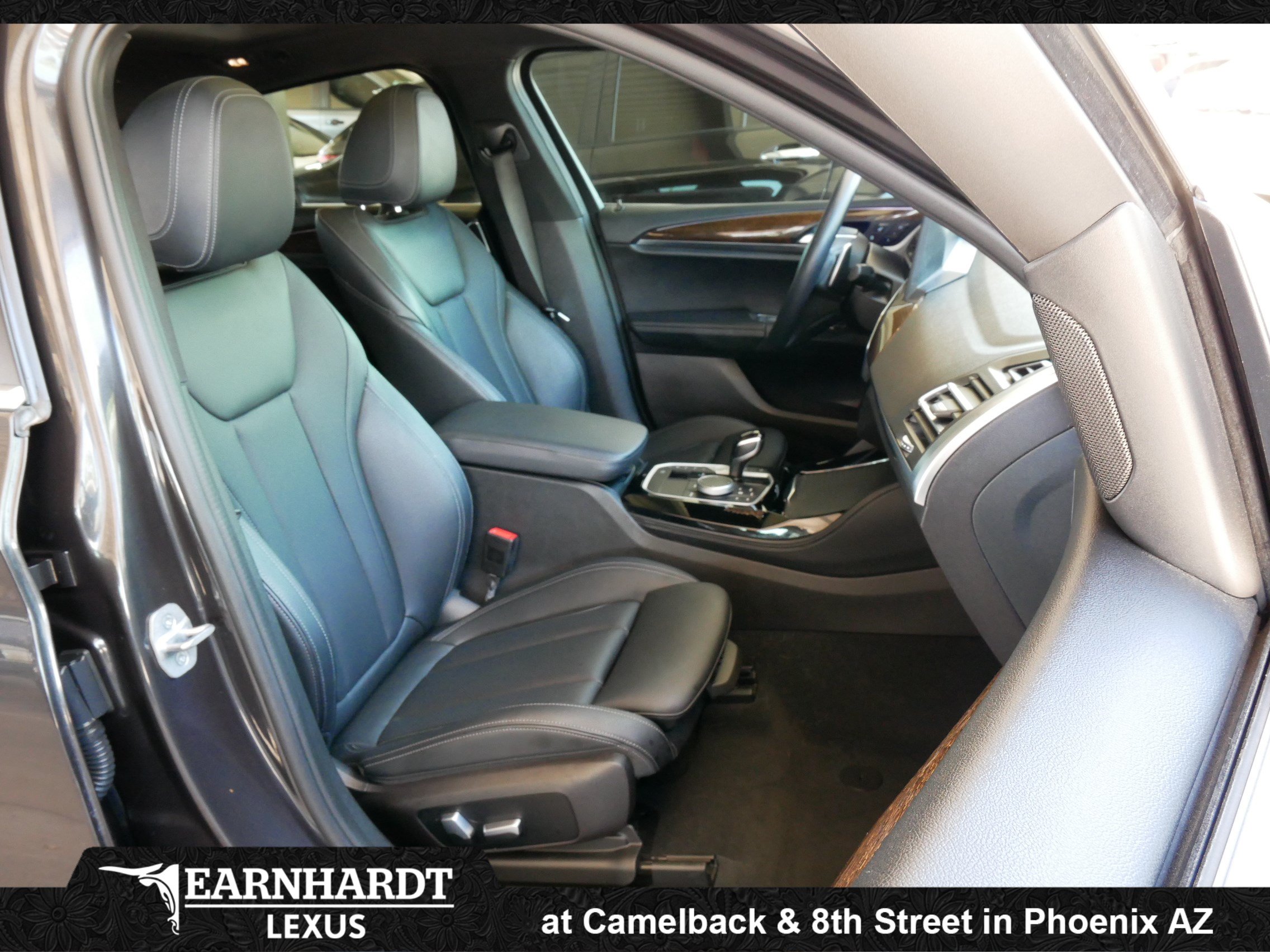 Used 2022 BMW X4 xDrive30i AWD/4WD image 8