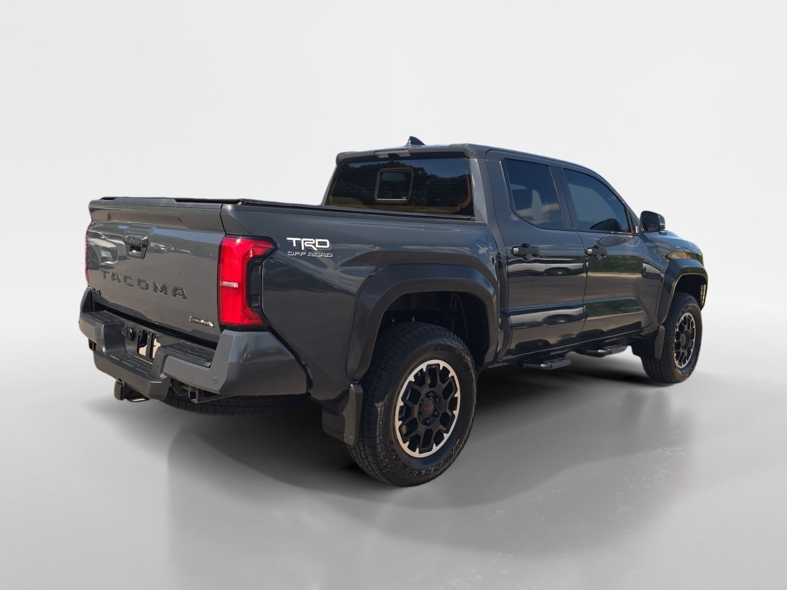 Used 2026 Toyota Tacoma TRD Off-Road w/ TRD Off Road Upgrade Package AWD/4WD image 3