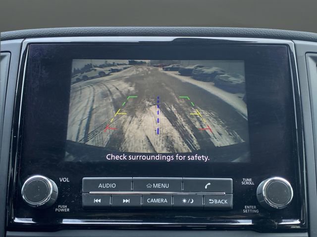 Used 2024 Nissan Titan SV w/ SV Convenience Package image 9