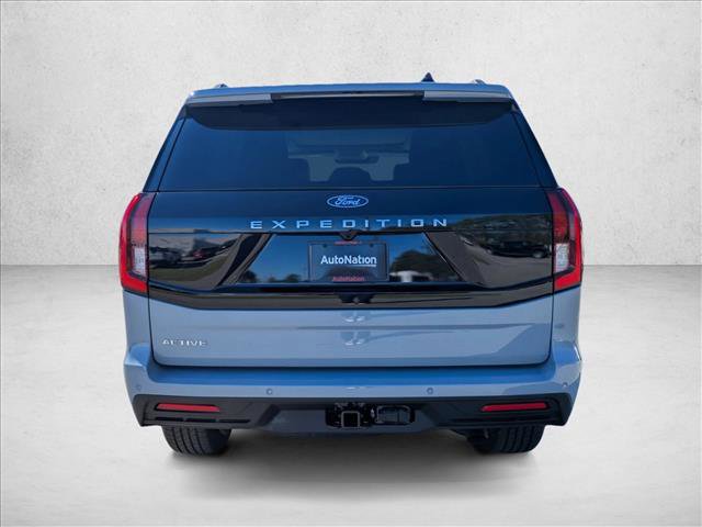 New 2026 Ford Expedition Active image 9