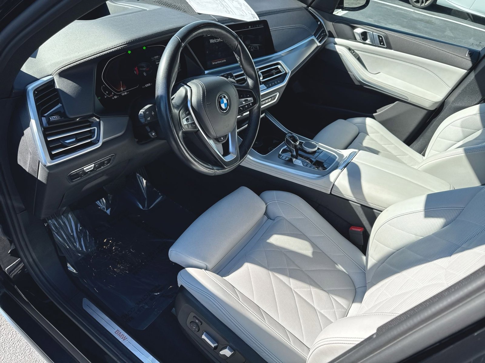 Used 2023 BMW X5 xDrive40i w/ Premium Package image 10