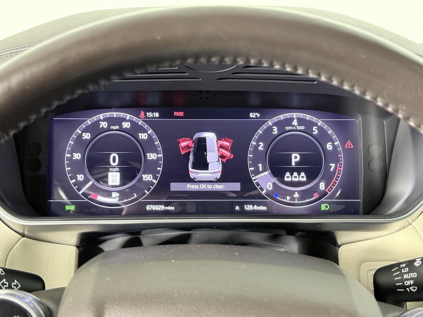 Used 2020 Land Rover Range Rover Sport SE AWD/4WD image 13