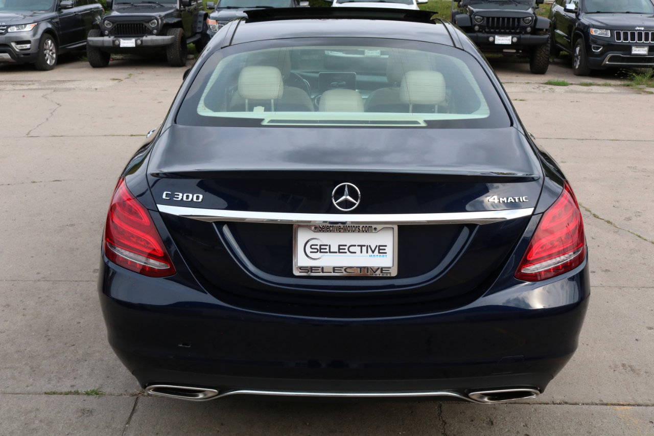 Used 2017 Mercedes-Benz C 300 4MATIC Sedan image 8