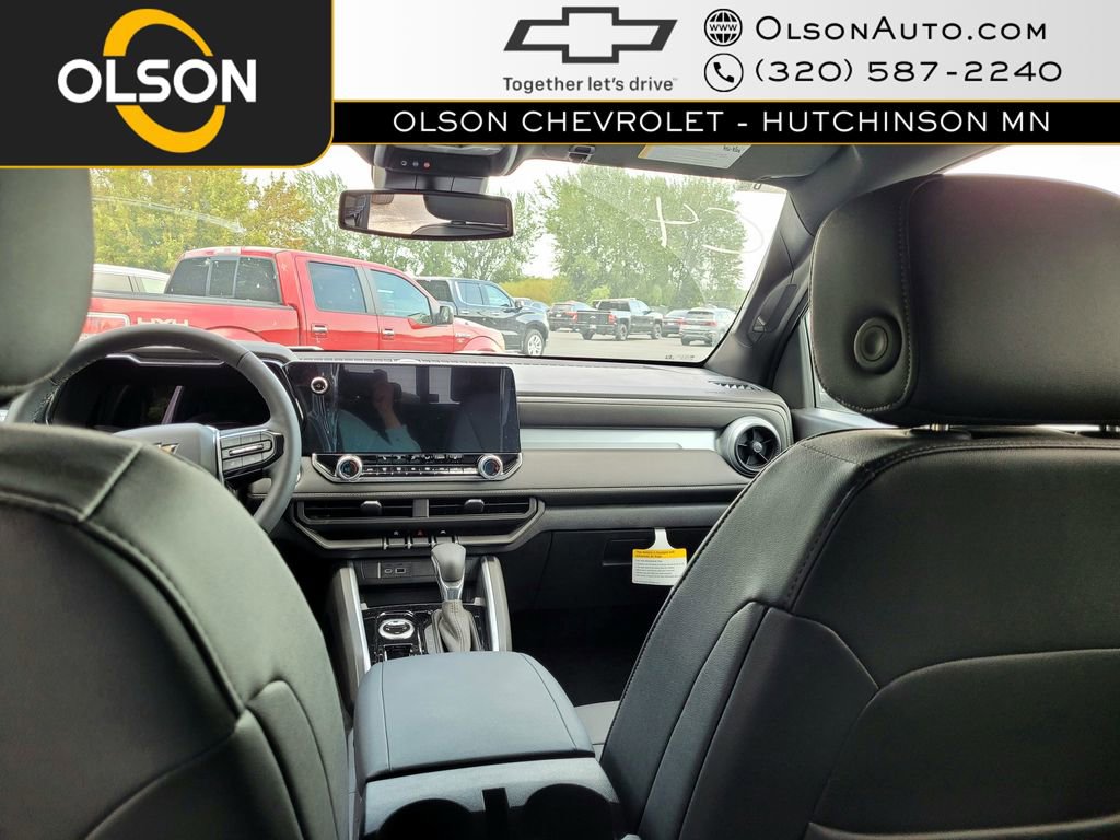 New 2025 Chevrolet Colorado LT w/ LT Convenience Package image 32