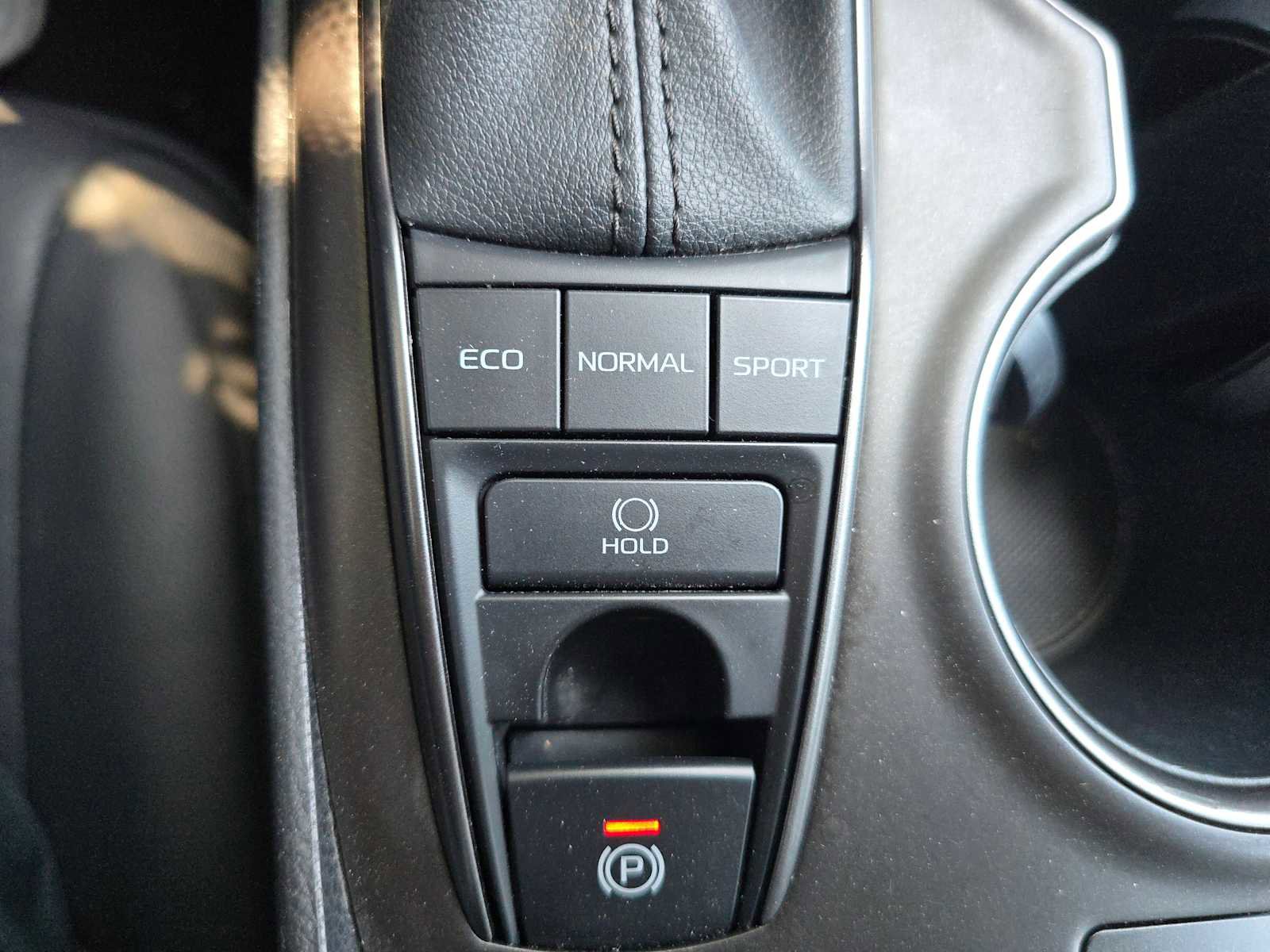 Used 2022 Toyota Camry XSE w/ Carpet Mat Package (TMS) FWD image 32