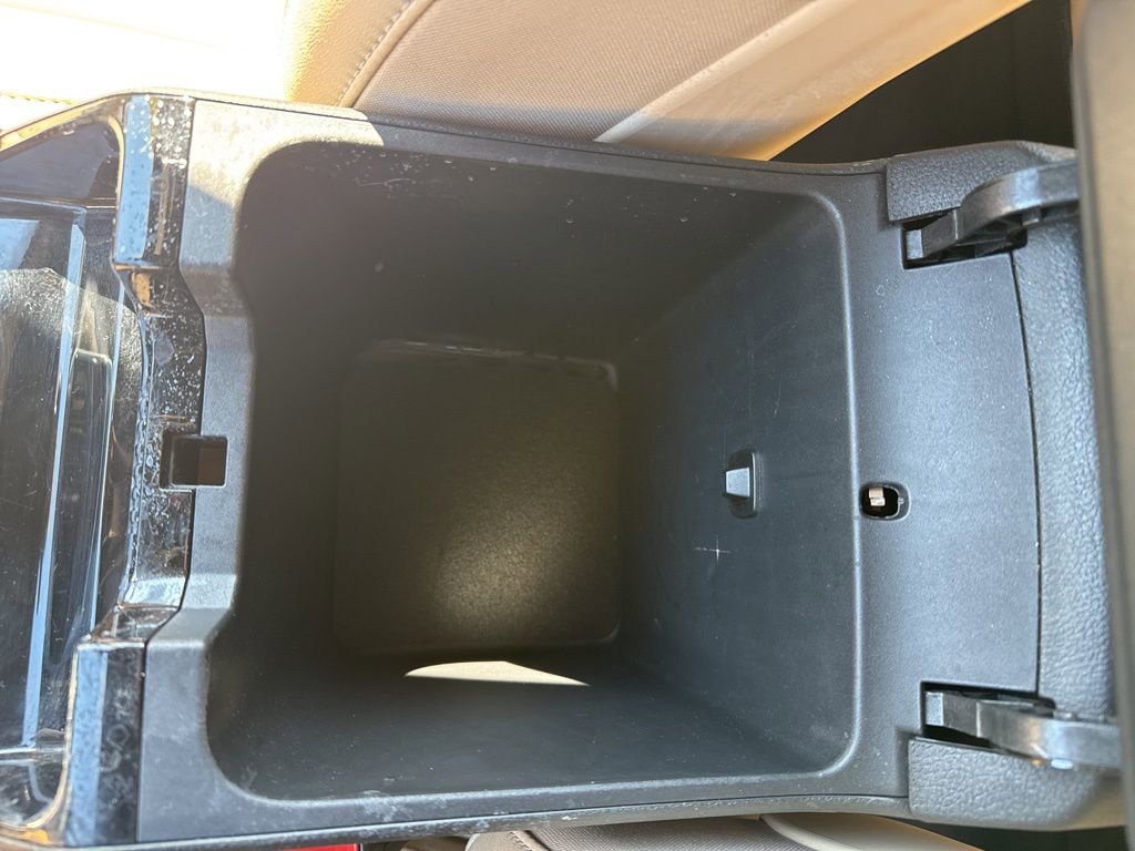 Used 2023 Jeep Grand Cherokee Limited image 32